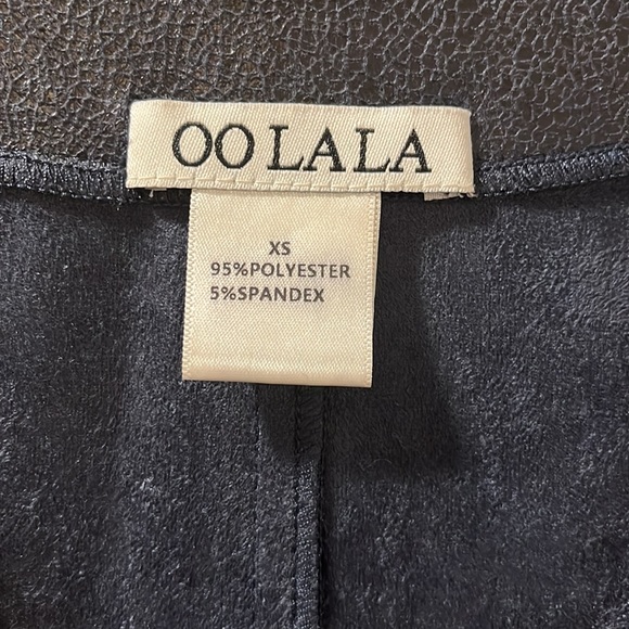OOLALA cropped jacket size XS - Picture 2 of 5